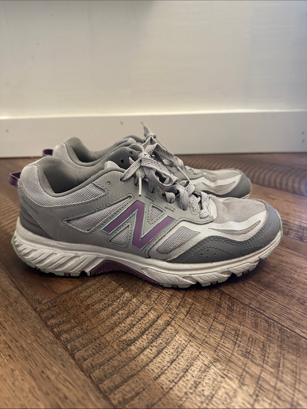 New Balance 510 V4 Women’s Trail Running Shoes Gray Purple Size 7 Athletic Shoes